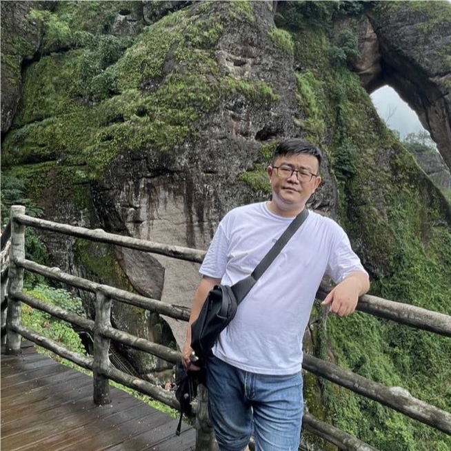 刘锦洪